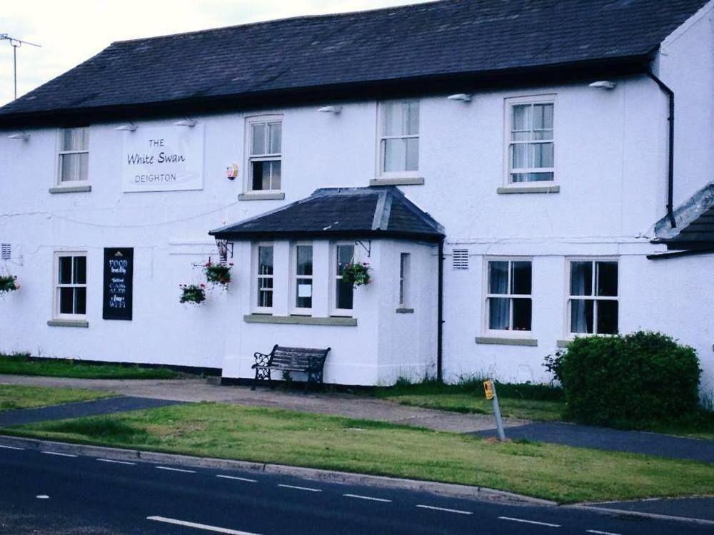 Hotel The White Swan Escrick Exterior foto